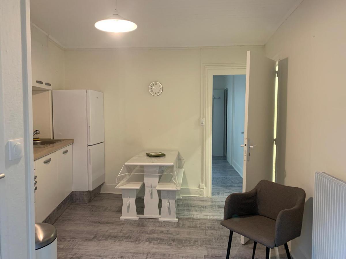 Appartement 4 Personnes, 1 Chambre, Terrasse, Wifi, Proche Du Centre Bourboule Zewnętrze zdjęcie